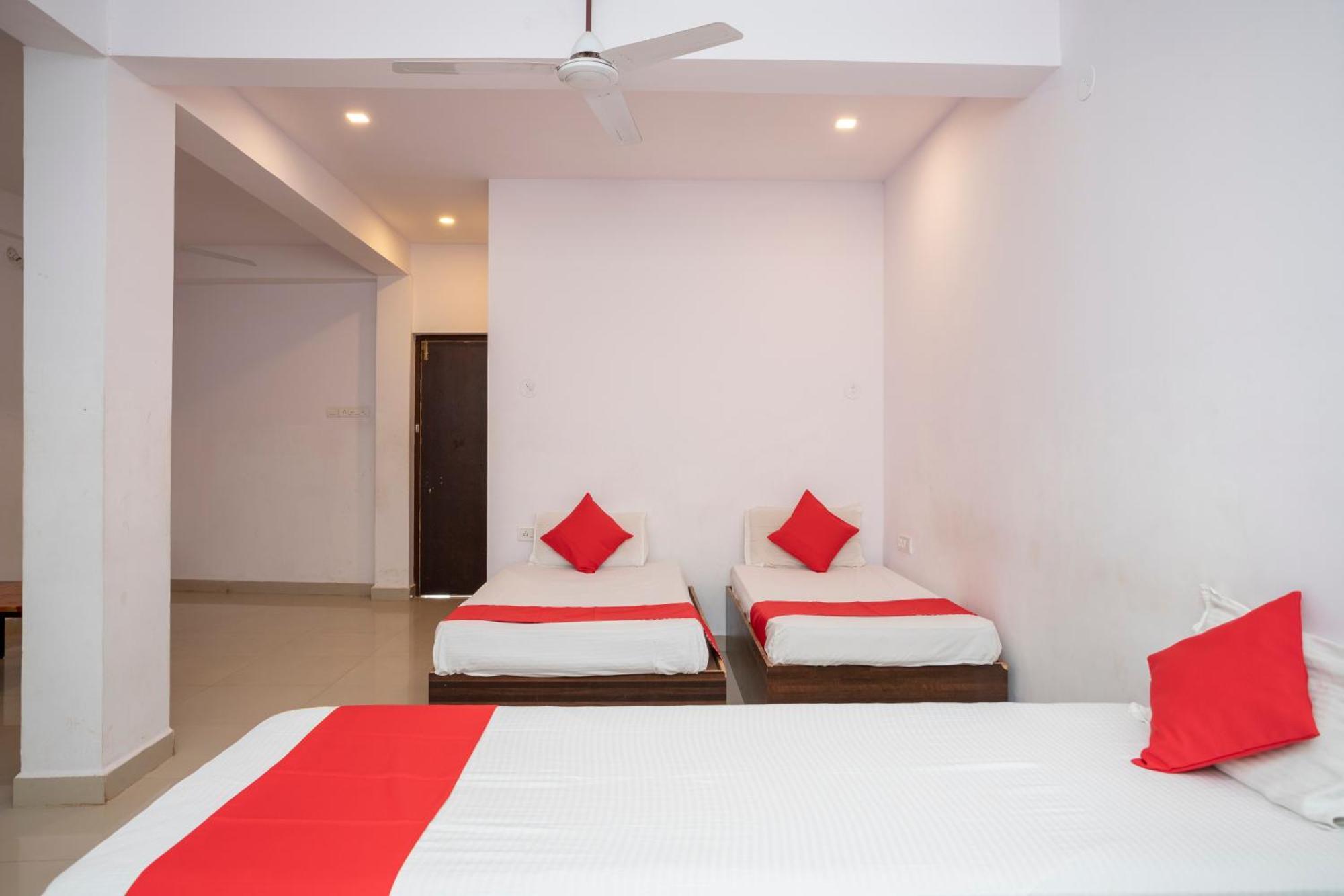 Down Da Goa Village Marmagao Exterior foto