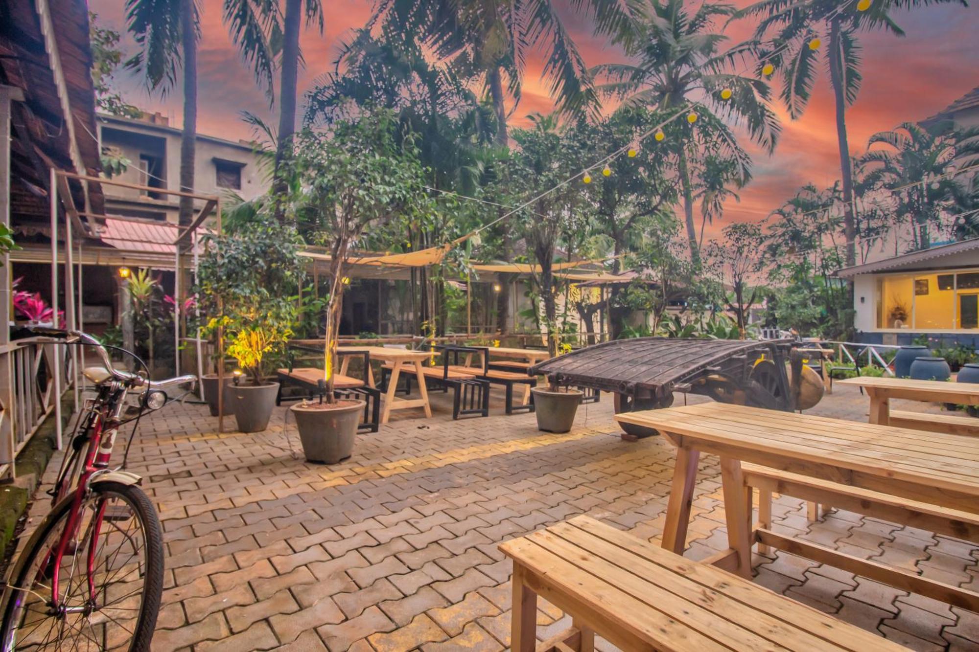 Down Da Goa Village Marmagao Exterior foto
